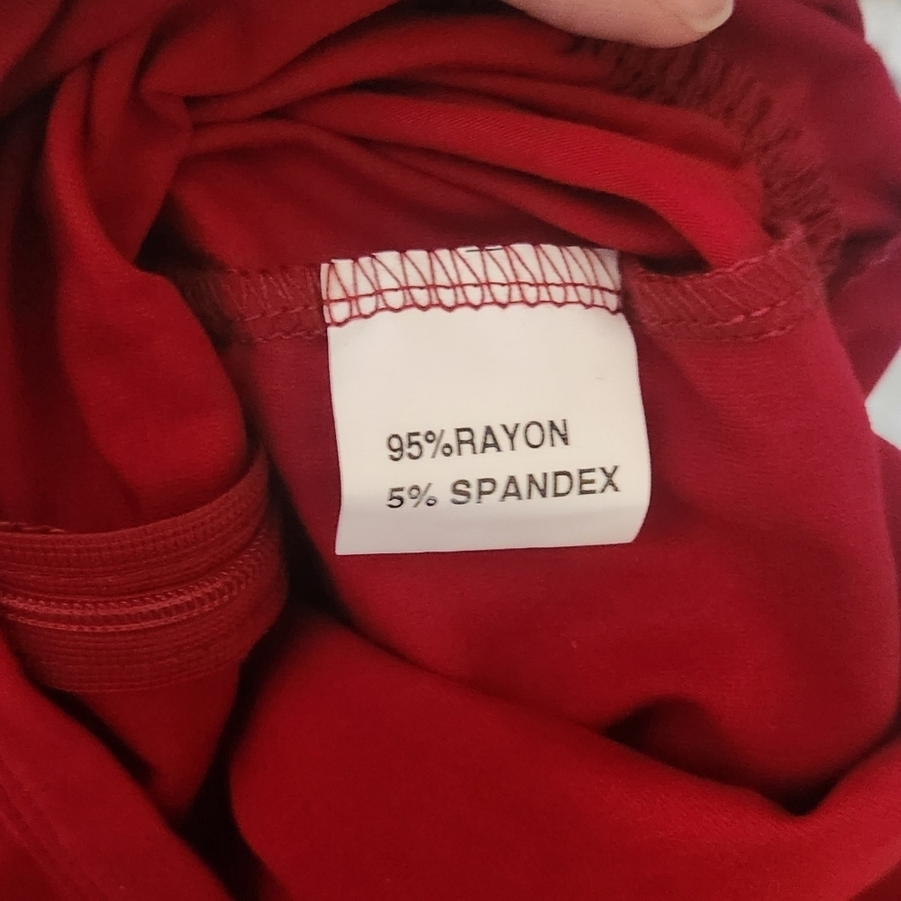 Elegant Red Jumpsuit - Picture 9 of 9